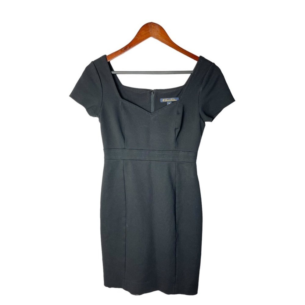 Brooks Brothers Dress Sculpted
